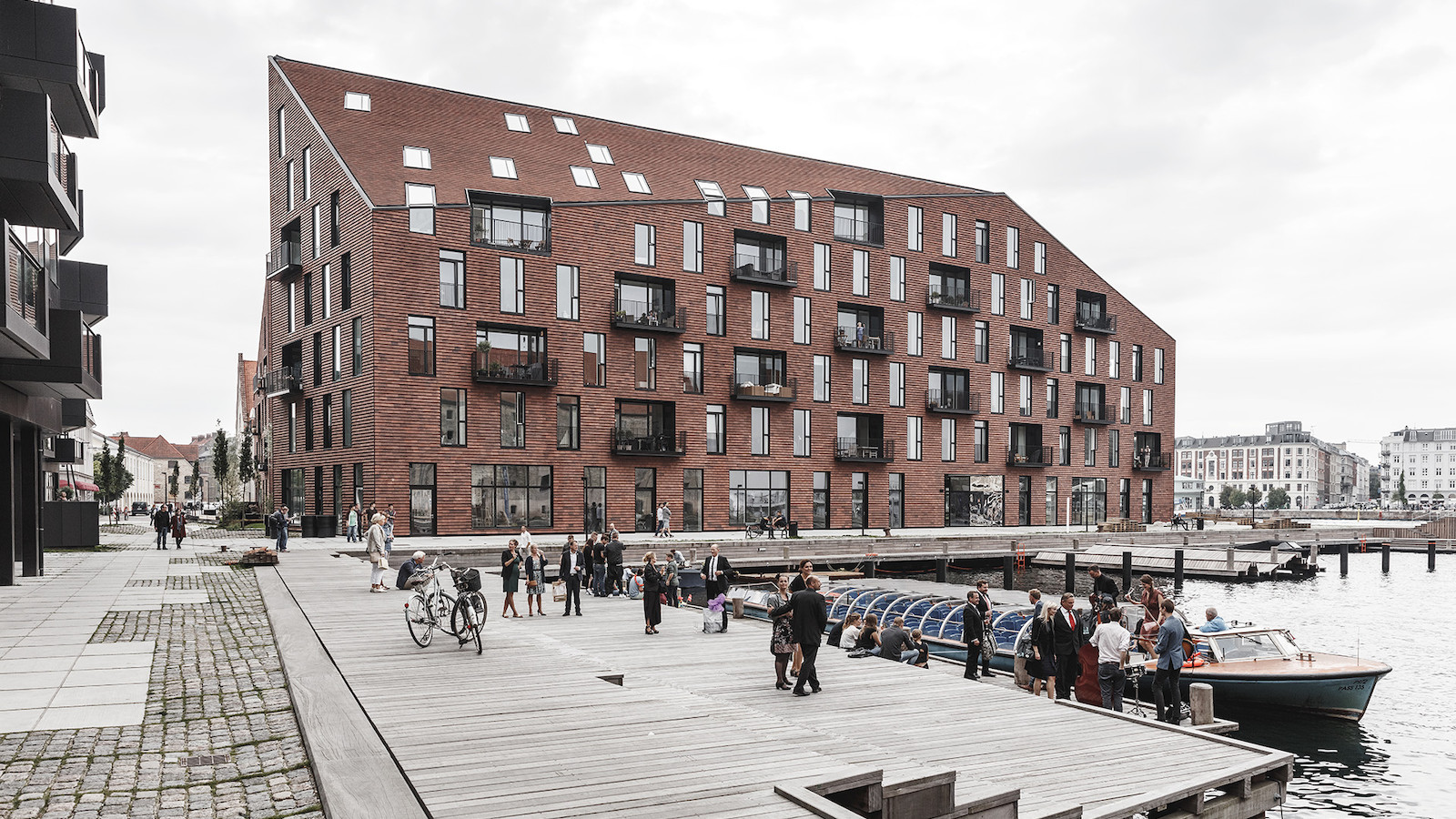 Kroyers Plads Vilhel Lauritzen Architects and Cobe © Rasmus Hjortshøj