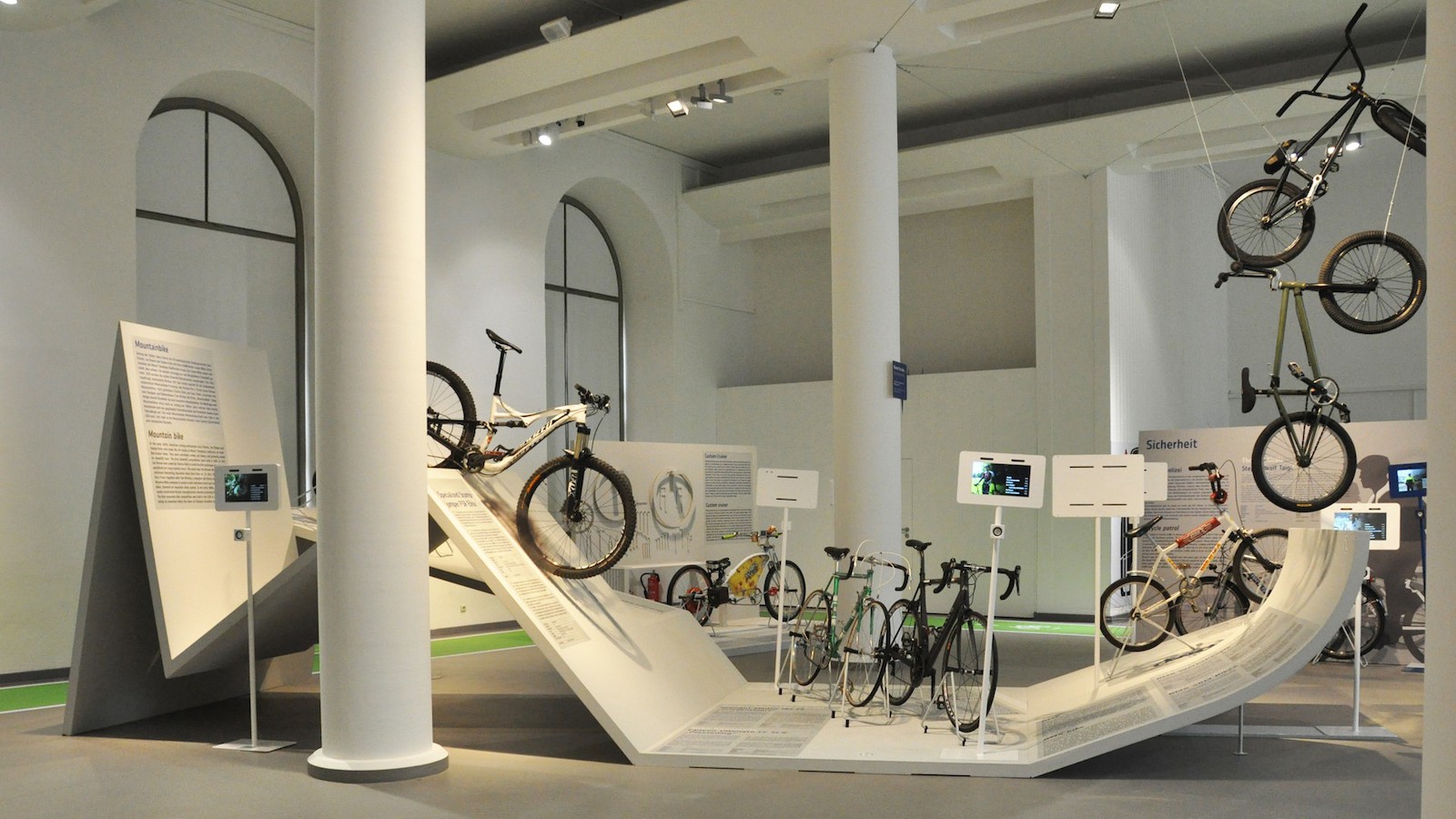 Ausstellung „Ich.Fahr.Rad“ für das Verkehrsmuseum in Dresden (Kooperation mit Oliver Reinecke & Matthias Zänsler) © Tanja Unger